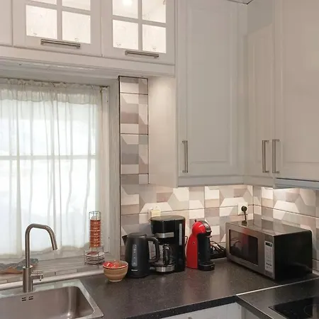 Forest Salonica Apartment *